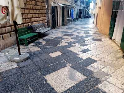 ...altre volte appaiono �a scacchiera�...